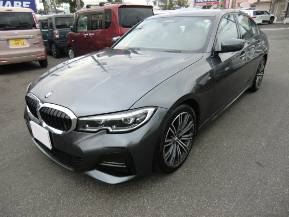 BMW 3 SERIES