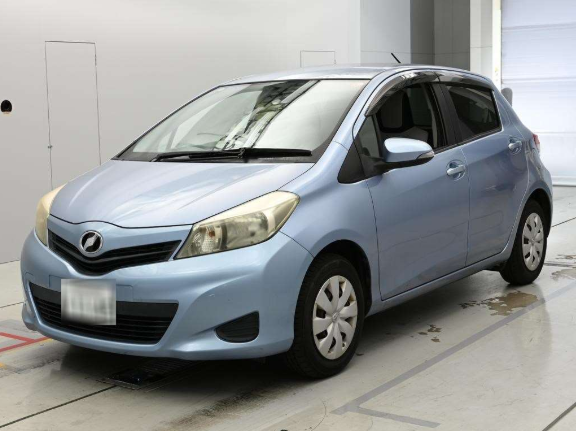 TOYOTA VITZ