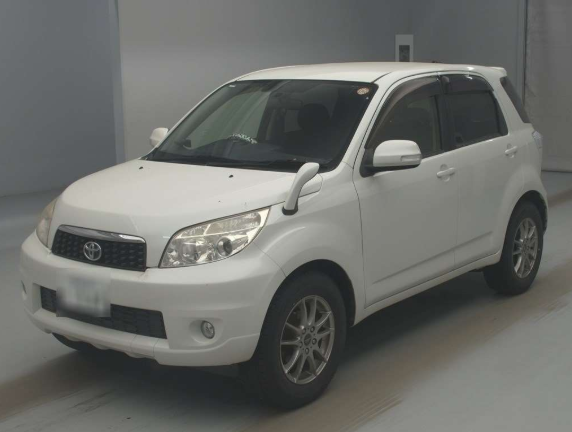 TOYOTA Rush