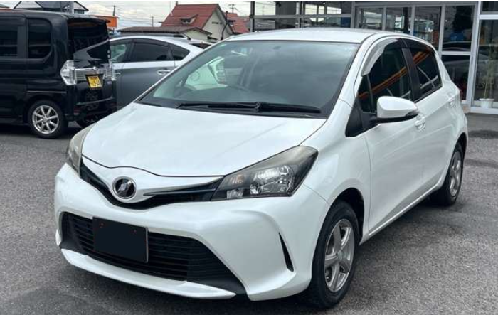 TOYOTA VITZ